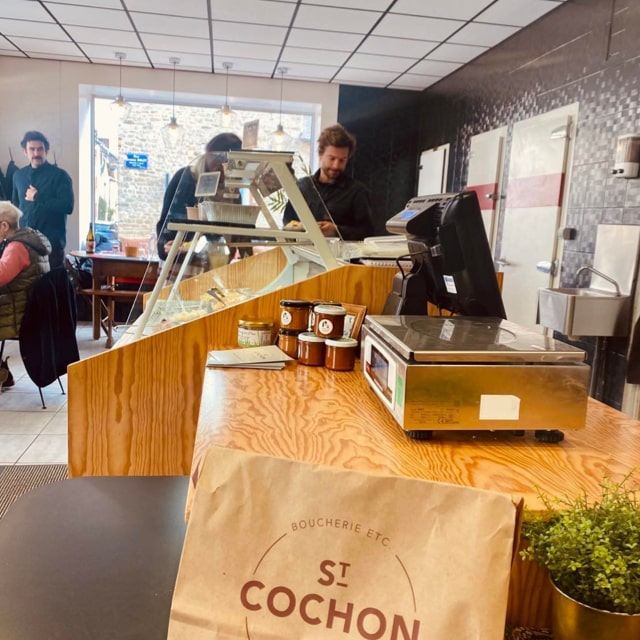 Saint Cochon - Cantine, Rennes Sacrés coeurs